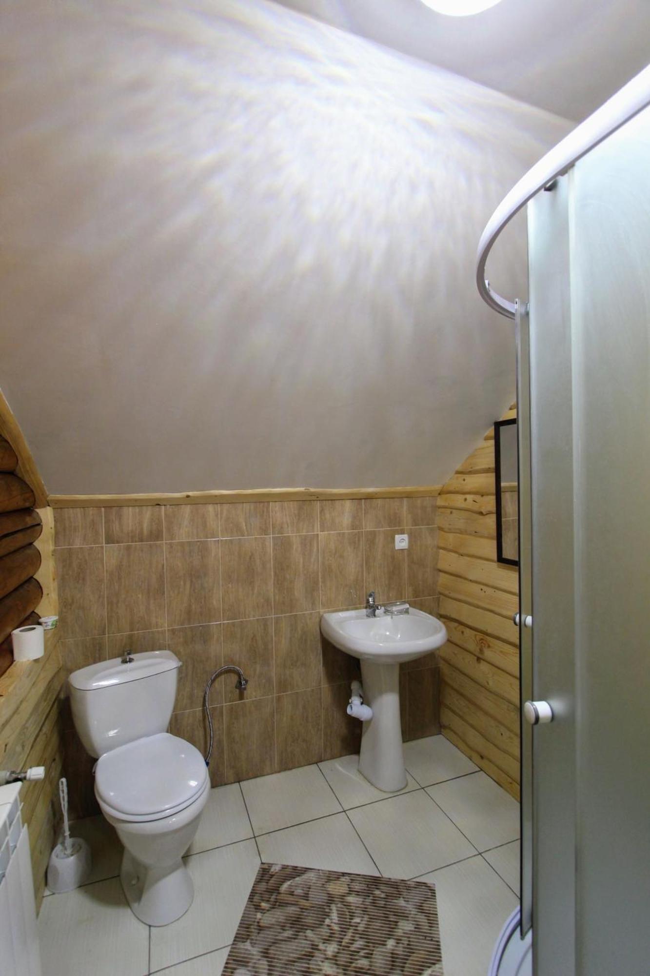 Мала Одеса Hotel Yablunytsya Exterior photo